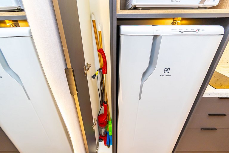 Estilo e conforto p/ 6 Pessoas no Centro - CNA0511