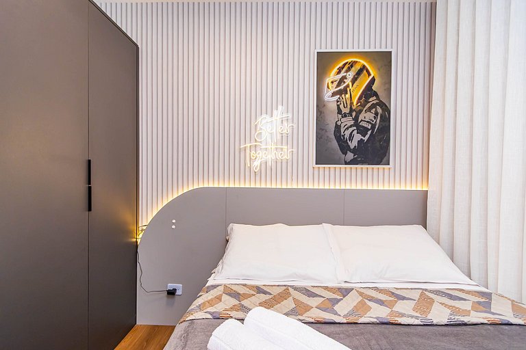 Estilo e conforto p/ 6 Pessoas no Centro - CNA0511