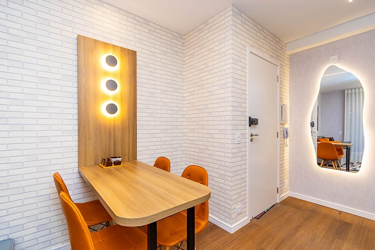 Estilo e conforto p/ 6 Pessoas no Centro - CNA0511