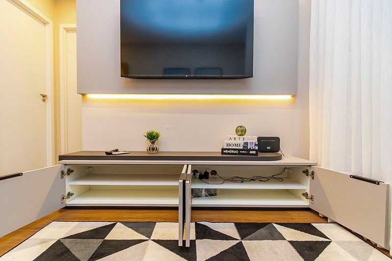 Estilo e conforto p/ 6 Pessoas no Centro - CNA0511