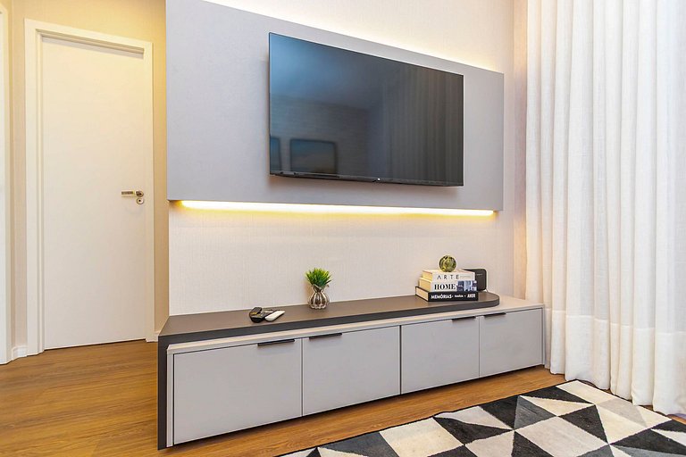 Estilo e conforto p/ 6 Pessoas no Centro - CNA0511