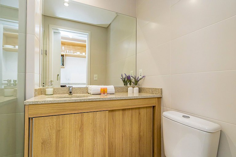 Studio com sacada no Centro - MAN1703