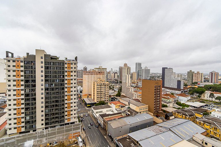 Studio com sacada no Centro - MAN1703