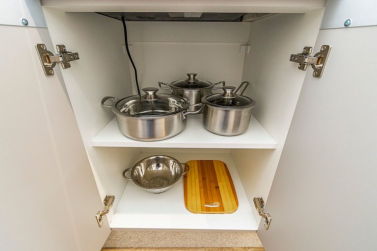 Studio com vista para o Centro de Curitiba-MAN1707