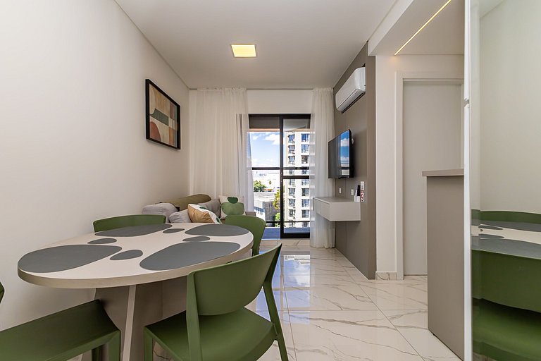 Apto 1Q Completo no Portão c/ Garagem - VIC0804