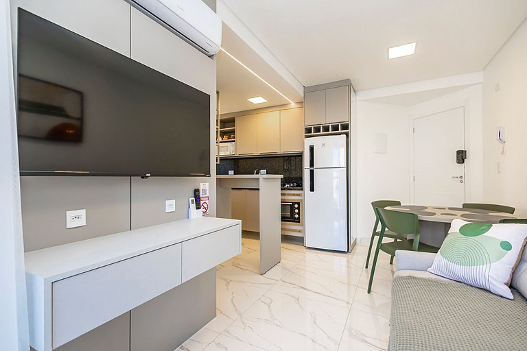 Apto 1Q Completo no Portão c/ Garagem - VIC0804