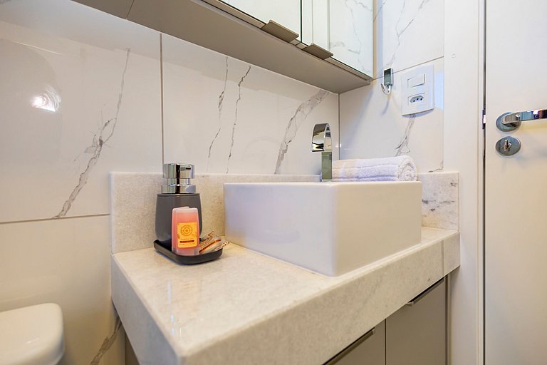 Apto 1Q Completo no Portão c/ Garagem - VIC0804