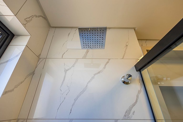 Apto 1Q Completo no Portão c/ Garagem - VIC0804