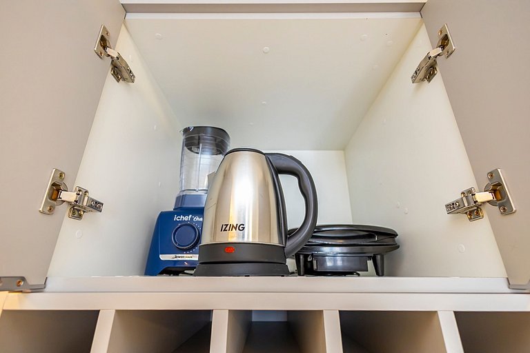 Apto 1Q Completo no Portão c/ Garagem - VIC0804