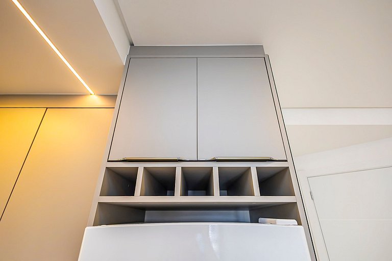 Apto 1Q Completo no Portão c/ Garagem - VIC0804