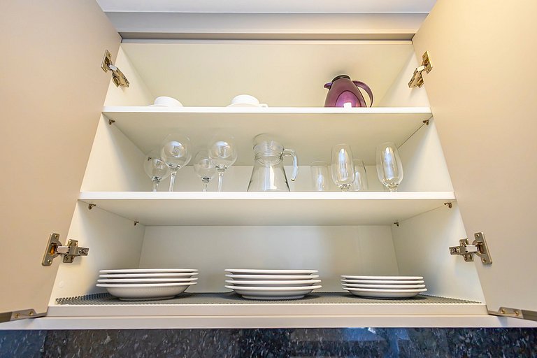 Apto 1Q Completo no Portão c/ Garagem - VIC0804