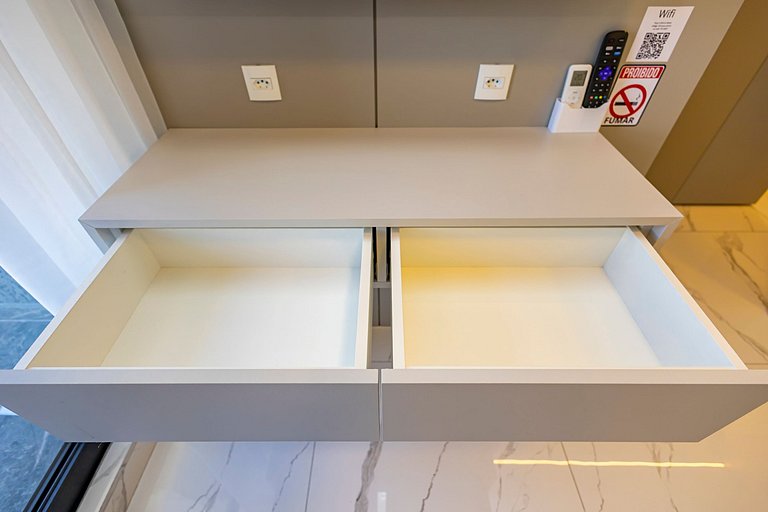 Apto 1Q Completo no Portão c/ Garagem - VIC0804