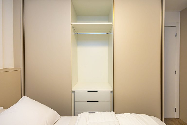 Apto 1Q Completo no Portão c/ Garagem - VIC0804