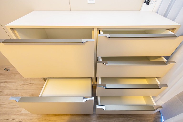 Apto 1Q Completo no Portão c/ Garagem - VIC0804