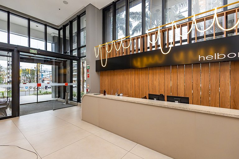 Studio completo no Helbor Stay Batel - HSB0654