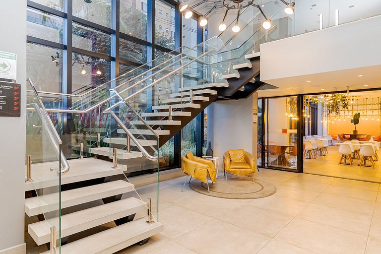 Studio completo no Helbor Stay Batel - HSB0654