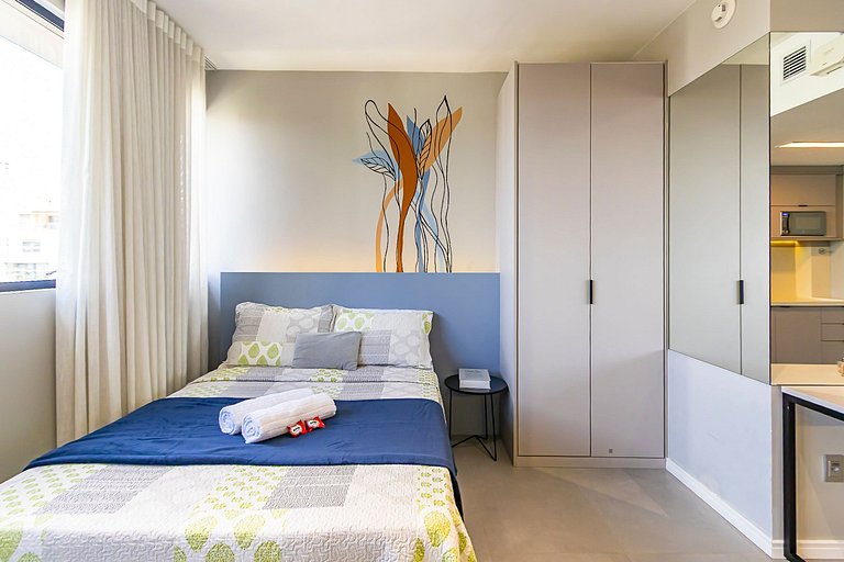 Studio completo no Helbor Stay Batel - HSB0654