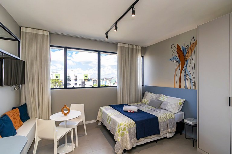 Studio completo no Helbor Stay Batel - HSB0654