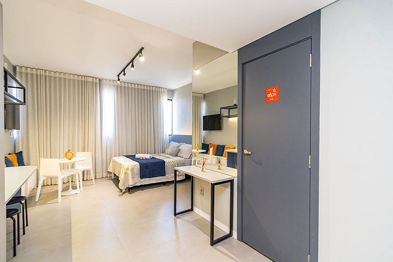 Studio completo no Helbor Stay Batel - HSB0654