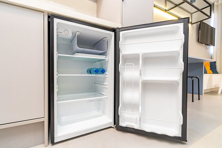 Studio completo no Helbor Stay Batel - HSB0654