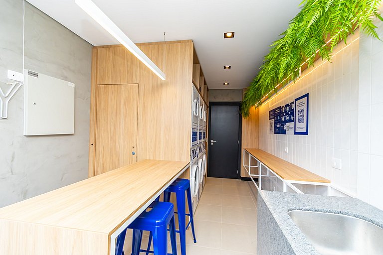 Studio novo no Centro de Curitiba - MOR0808