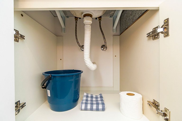 Studio novo no Centro de Curitiba - MOR0808