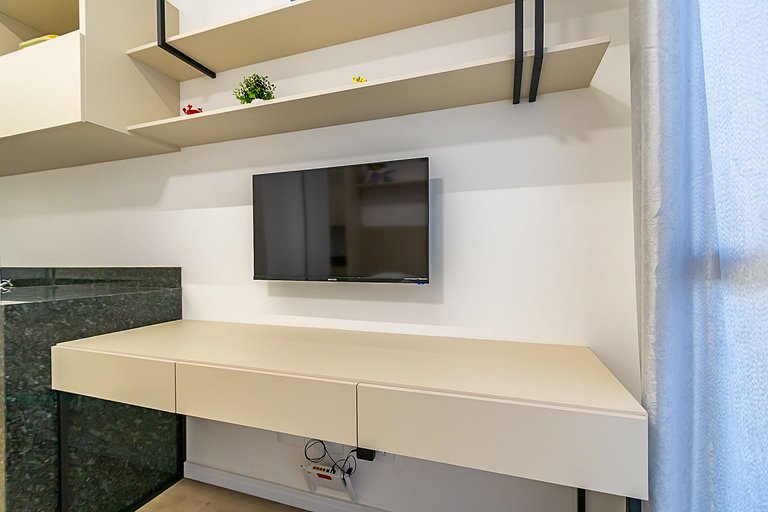 Studio novo no Centro de Curitiba - MOR0808