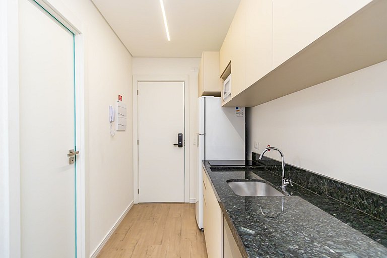 Studio novo no Centro de Curitiba - MOR0808