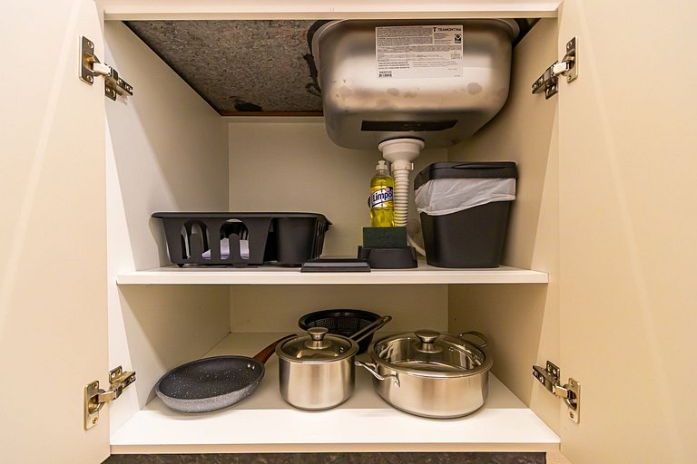 Studio novo no Centro de Curitiba - MOR0808