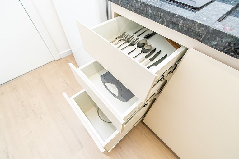 Studio novo no Centro de Curitiba - MOR0808