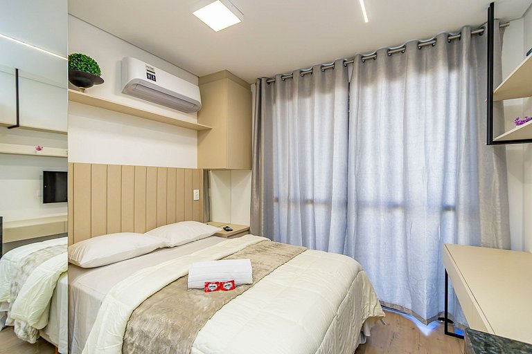 Studio no Centro com A/C perto de Tudo - MOR0814