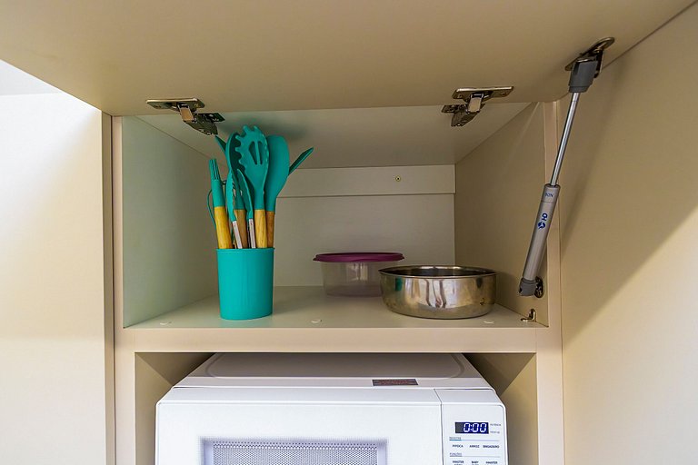 Studio no Centro com A/C perto de Tudo - MOR0814