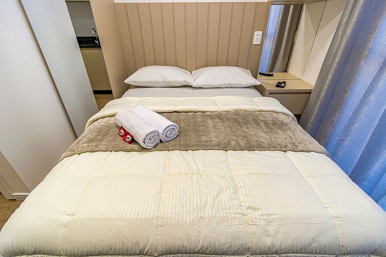 Studio no Centro com A/C perto de Tudo - MOR0814