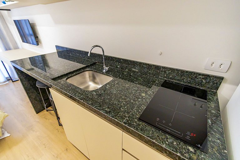 Studio Completo Perto de Tudo - MOR0906