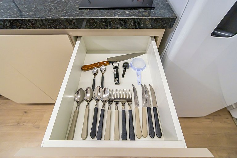 Studio Completo Perto de Tudo - MOR0906