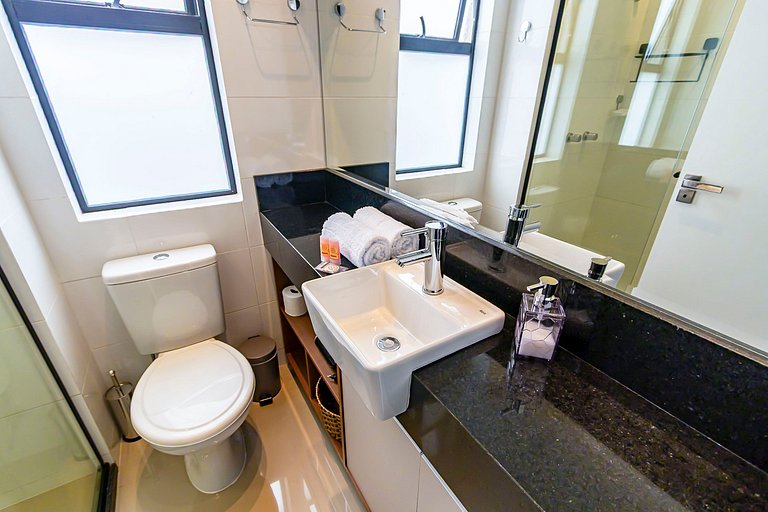 Studio Aconchegante c/ Garagem no Centro - MUV0719