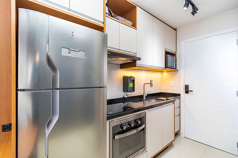 Studio Aconchegante c/ Garagem no Centro - MUV0719