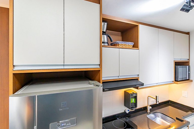 Studio Aconchegante c/ Garagem no Centro - MUV0719