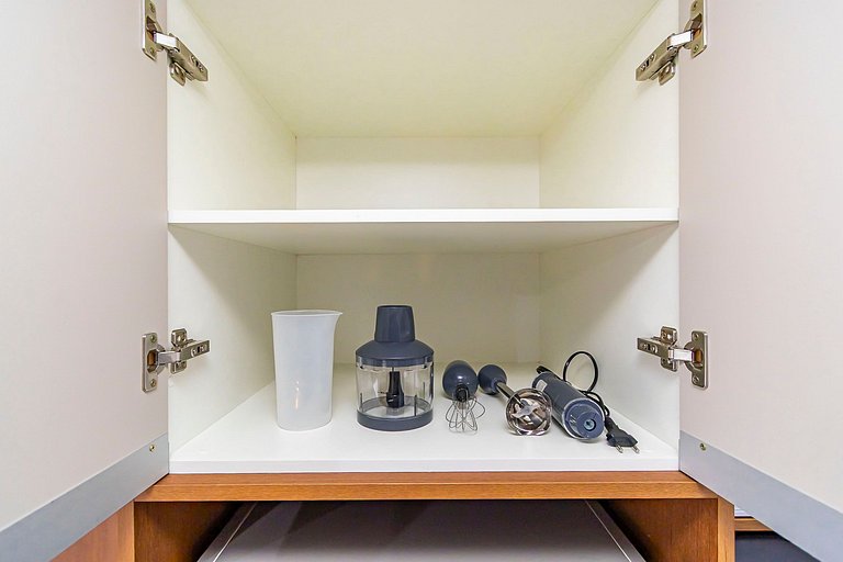 Studio Aconchegante c/ Garagem no Centro - MUV0719