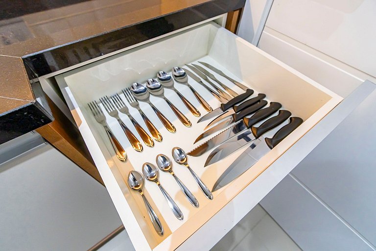 Studio Aconchegante c/ Garagem no Centro - MUV0719