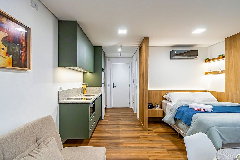 Ap completo p/ 4 pessoas no All Batel - BAT1215