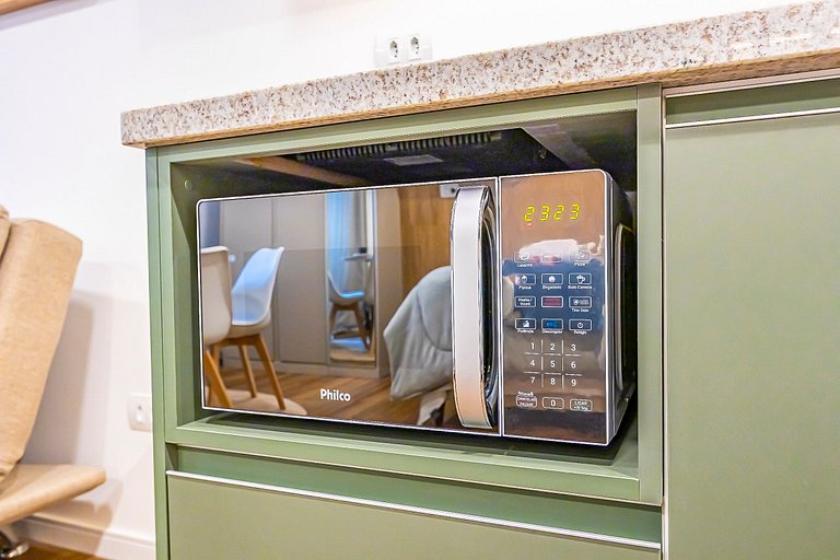 Ap completo p/ 4 pessoas no All Batel - BAT1215