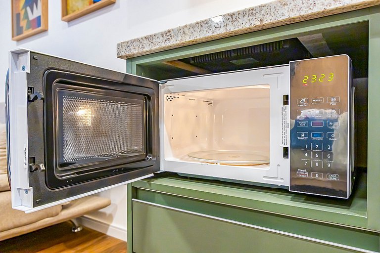 Ap completo p/ 4 pessoas no All Batel - BAT1215