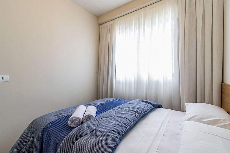 Apto 2 quartos, p/ 6 Pessoas, com Garagem -PLU1301