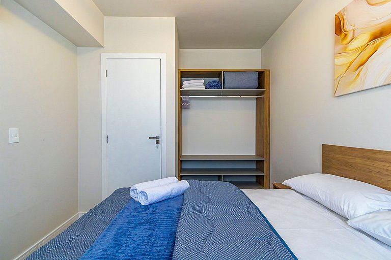 Apto 2 quartos, p/ 6 Pessoas, com Garagem -PLU1301