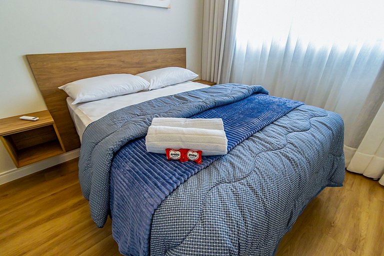 Apto 2 quartos, p/ 6 Pessoas, com Garagem -PLU1301