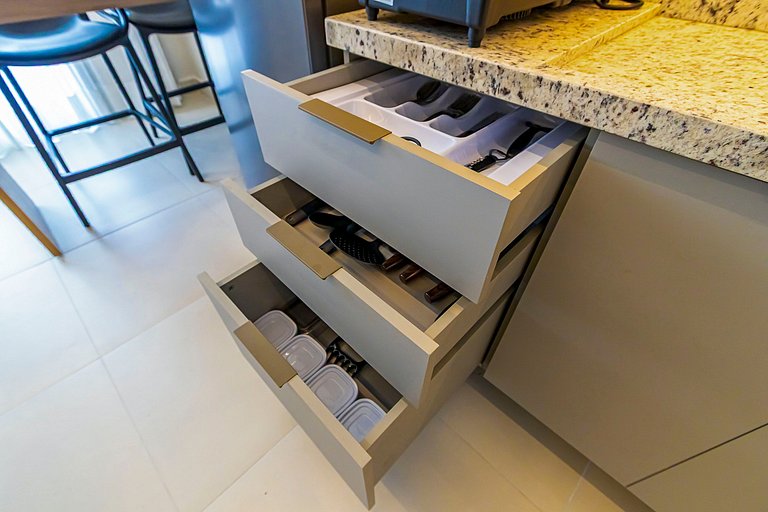 Apto 2 quartos, p/ 6 Pessoas, com Garagem -PLU1301