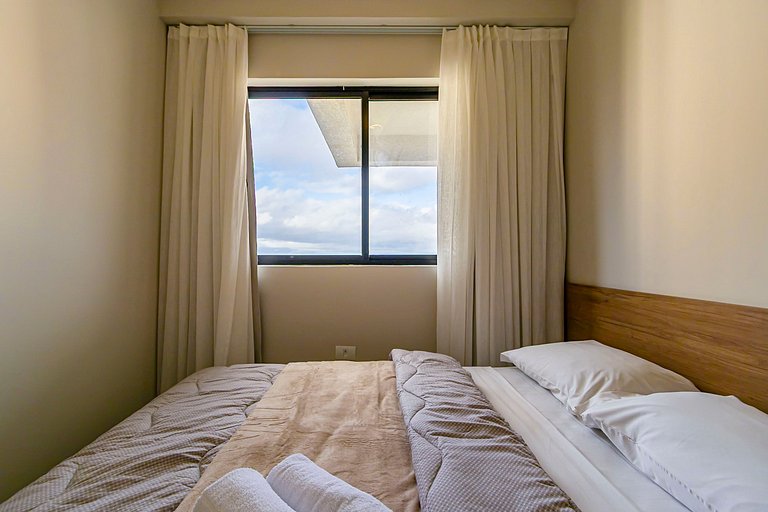 Apto 2 quartos, p/ 6 Pessoas, com Garagem -PLU1401