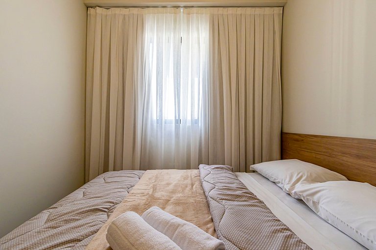 Apto 2 quartos, p/ 6 Pessoas, com Garagem -PLU1401