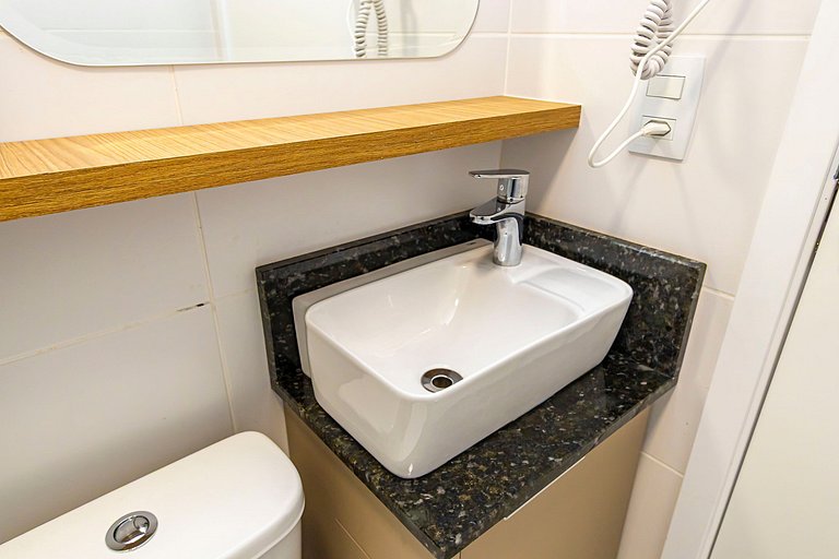 Studio p/ 3 pessoas com Garagem no Centro -IBI1308